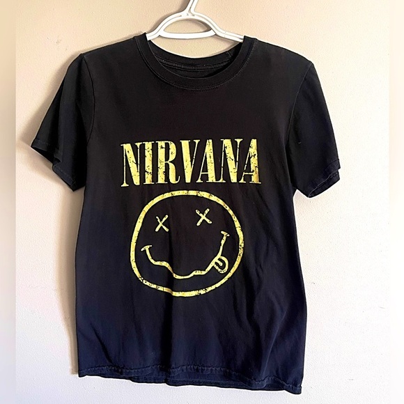 Nasty Gal Vintage Nirvana Graphic Smiley tee - Picture 2 of 4